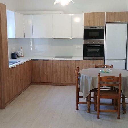 Dora Apartments ตรากากิ ภายนอก รูปภาพ